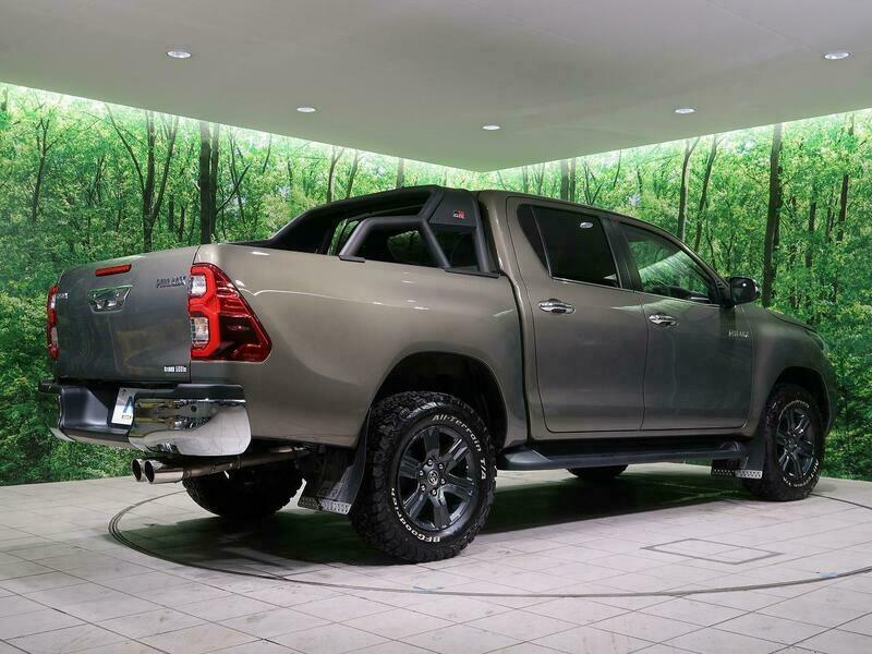 HILUX