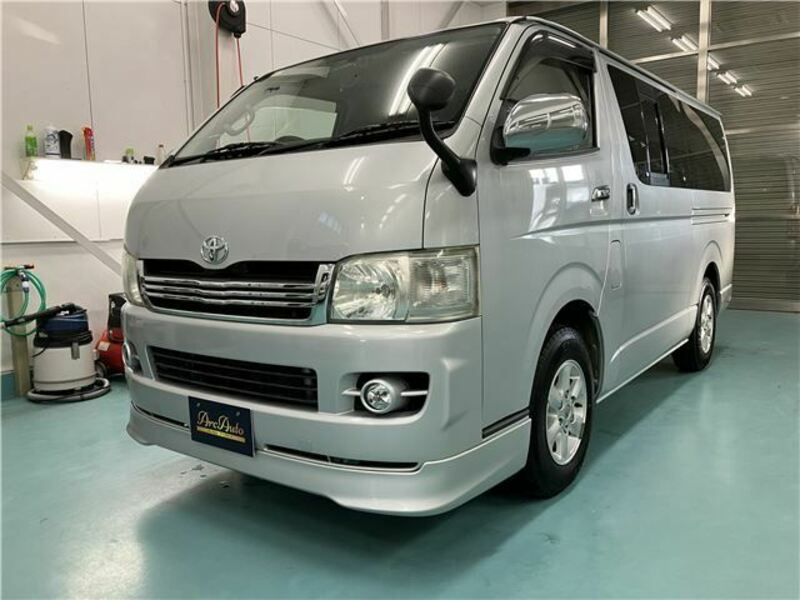 HIACE VAN