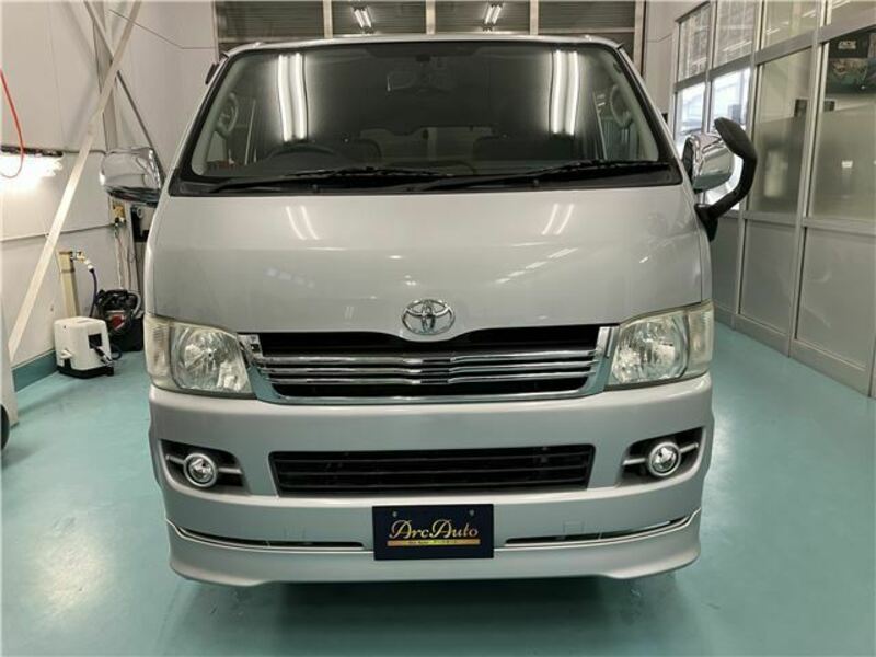 HIACE VAN