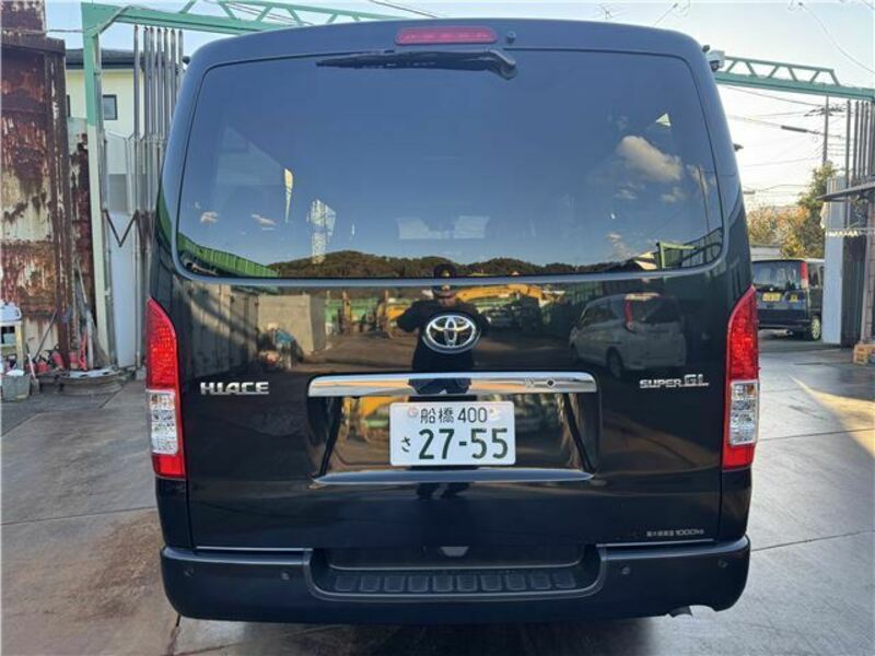 HIACE VAN