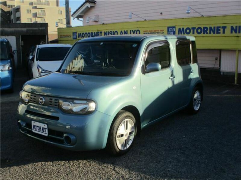 NISSAN CUBE