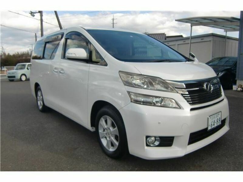 TOYOTA VELLFIRE