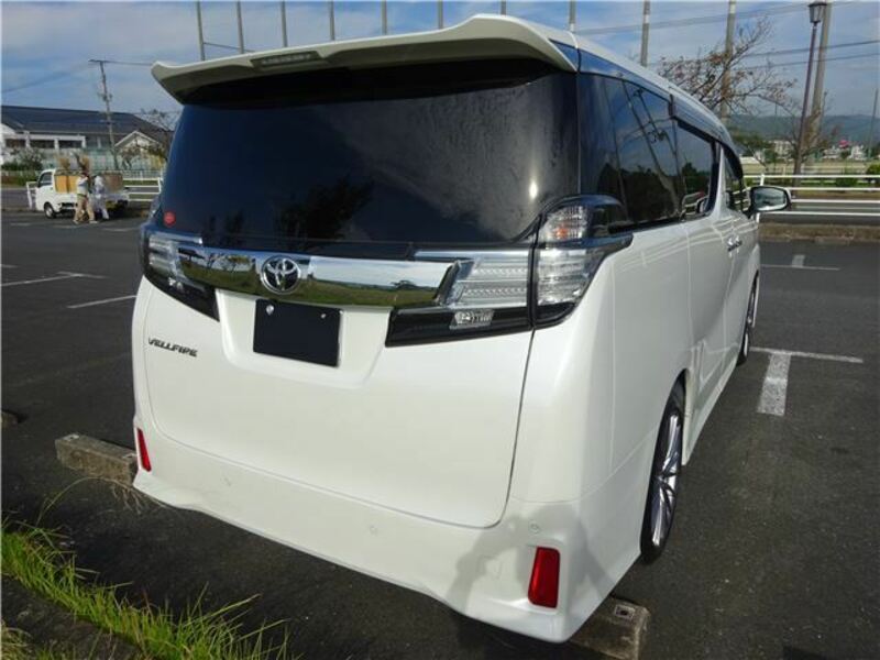 VELLFIRE