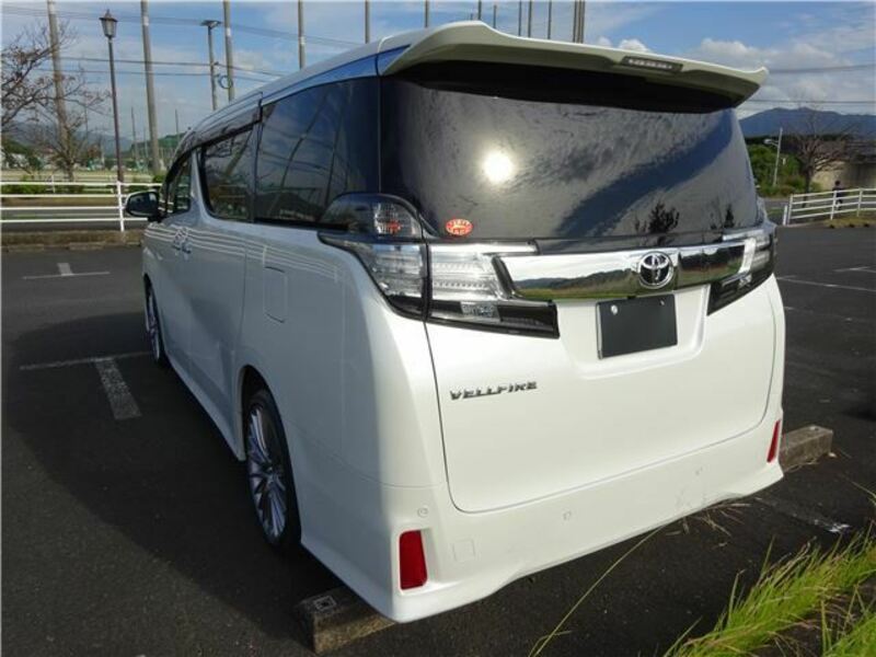 VELLFIRE