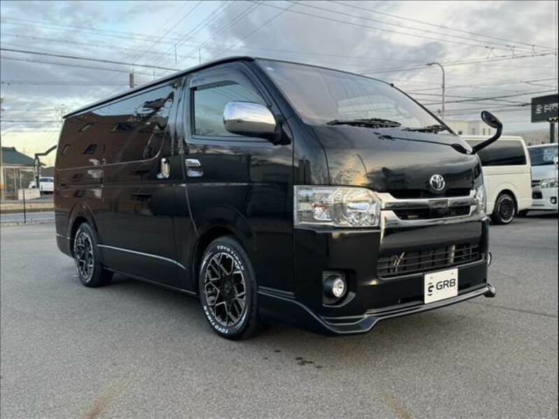 HIACE VAN