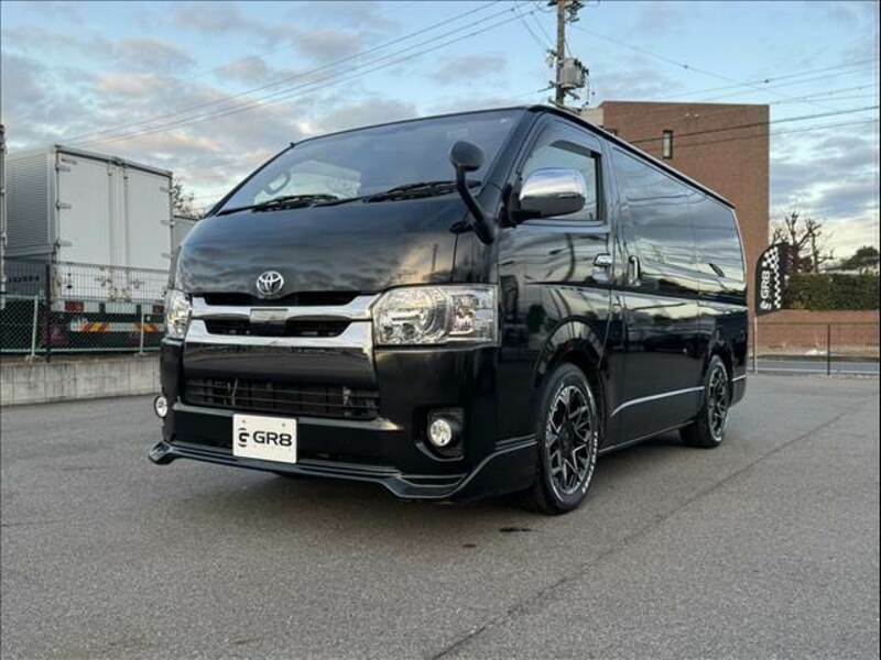 HIACE VAN