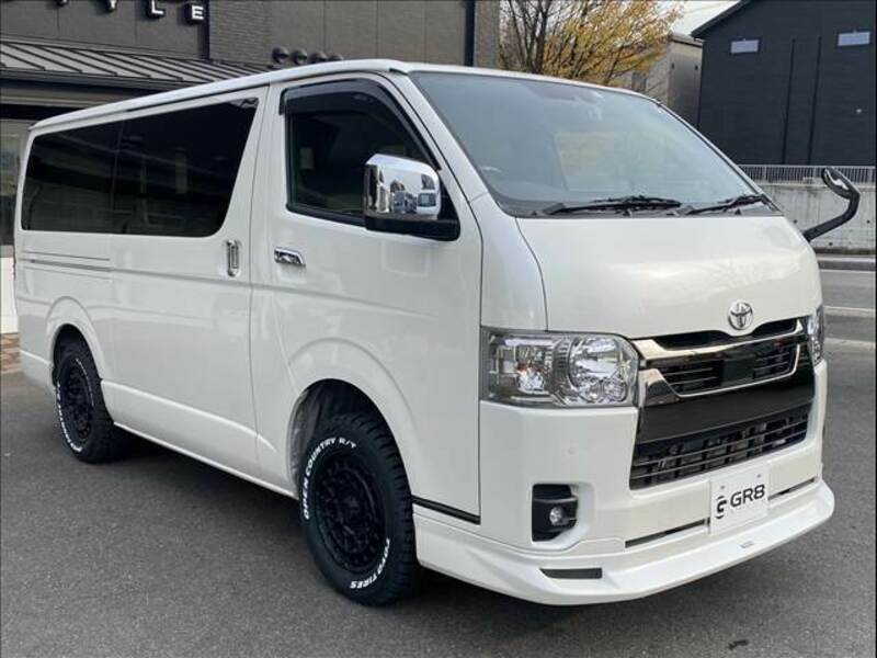 HIACE VAN