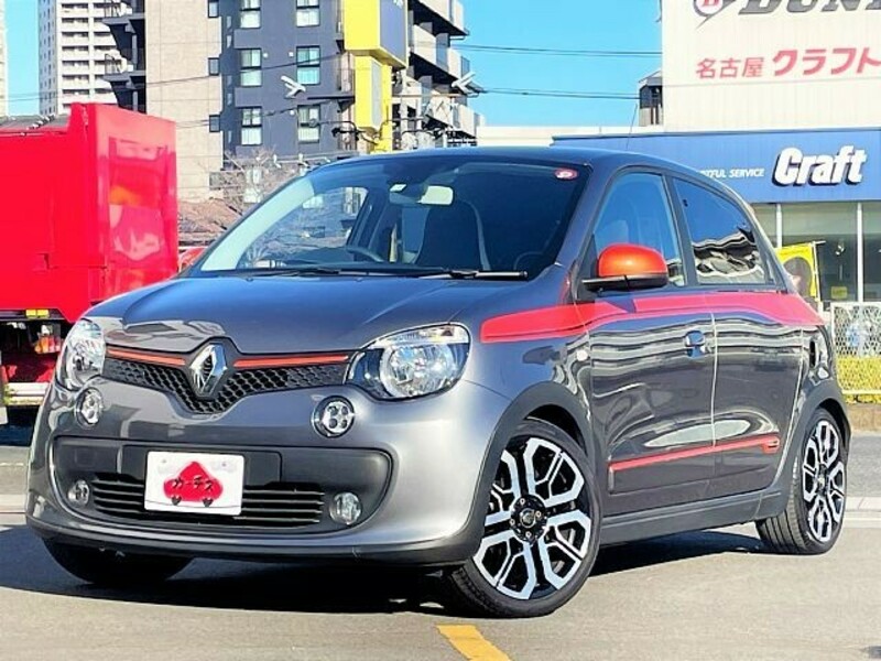 RENAULT TWINGO