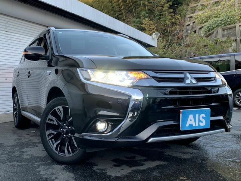 OUTLANDER PHEV