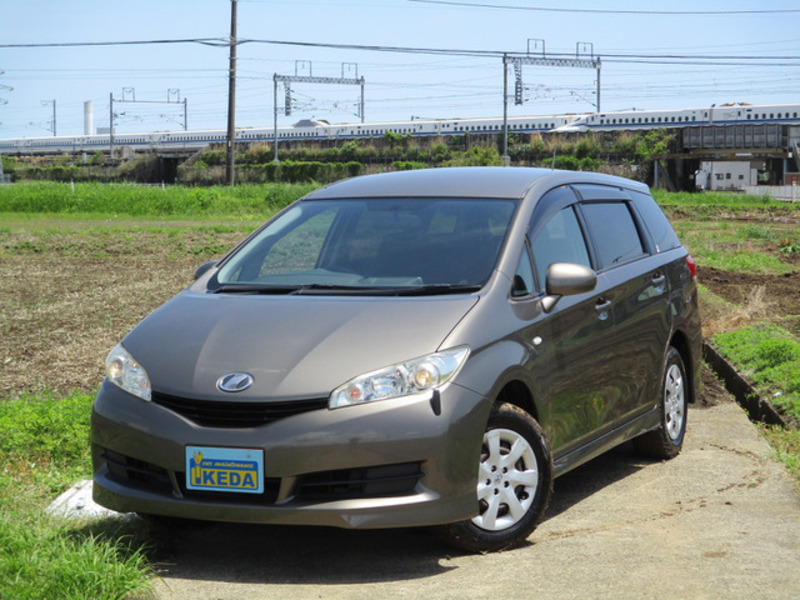 TOYOTA WISH