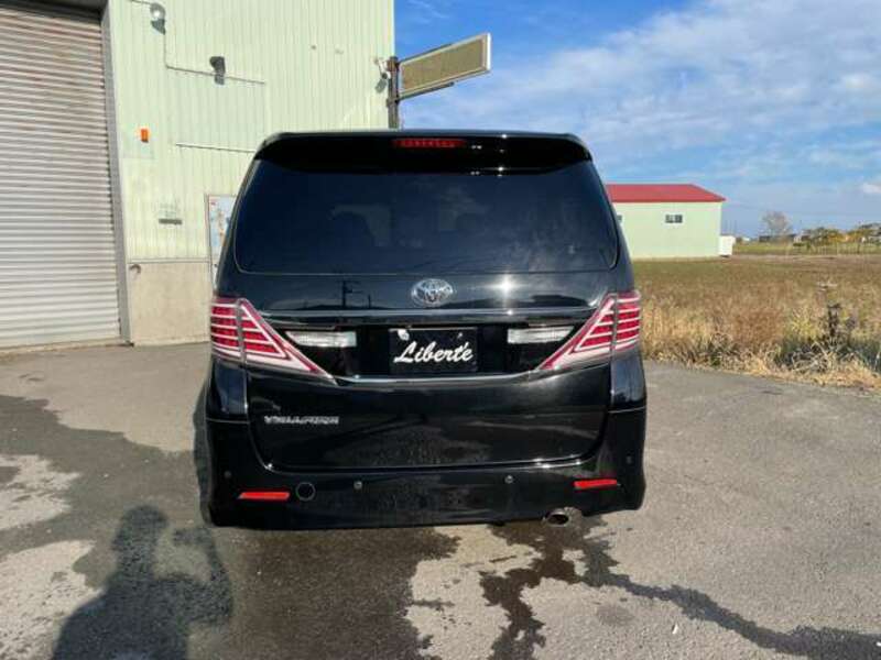 VELLFIRE