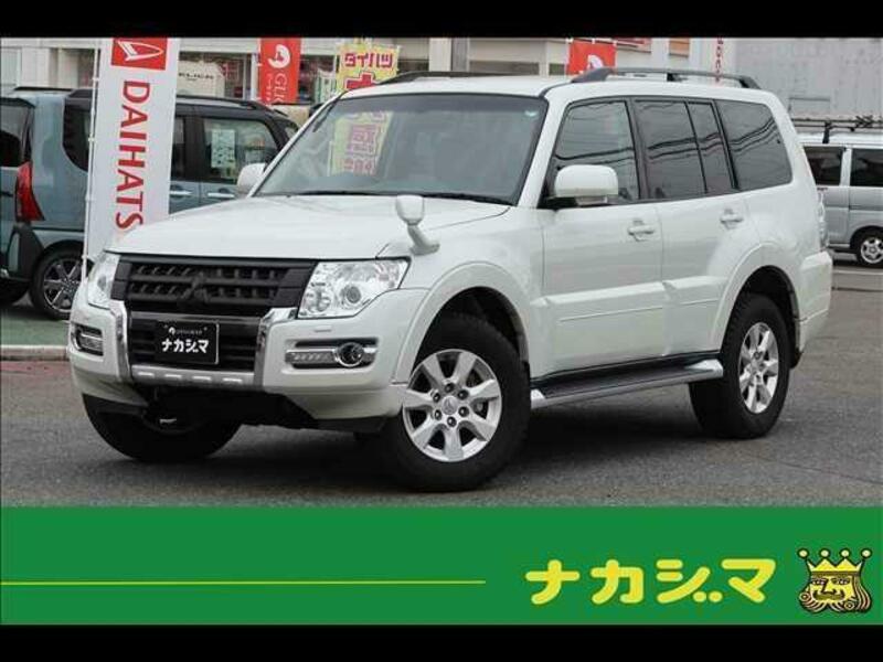 MITSUBISHI PAJERO