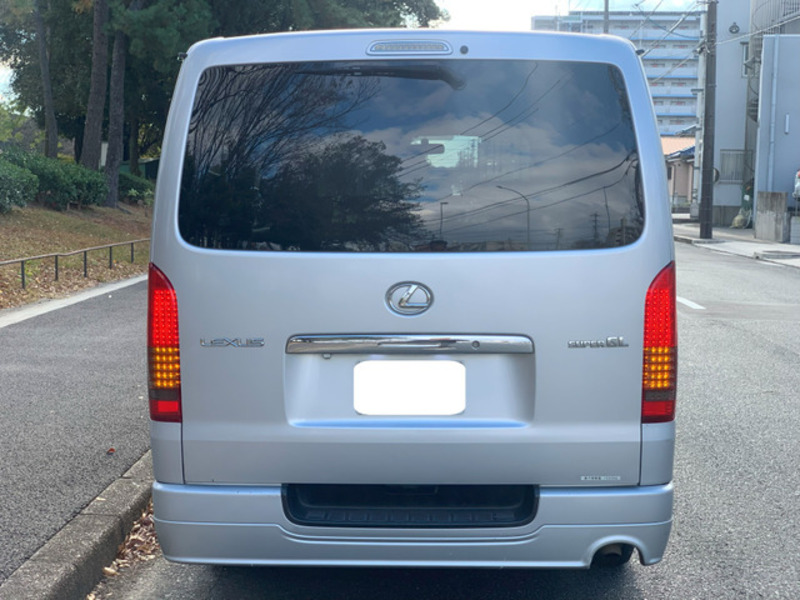 HIACE VAN