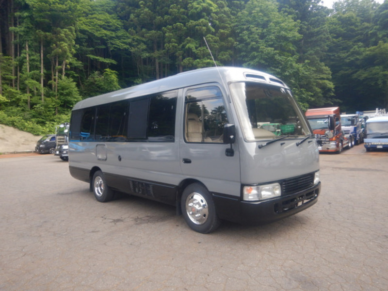 TOYOTA COASTER