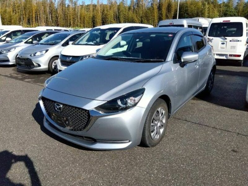 MAZDA2-0