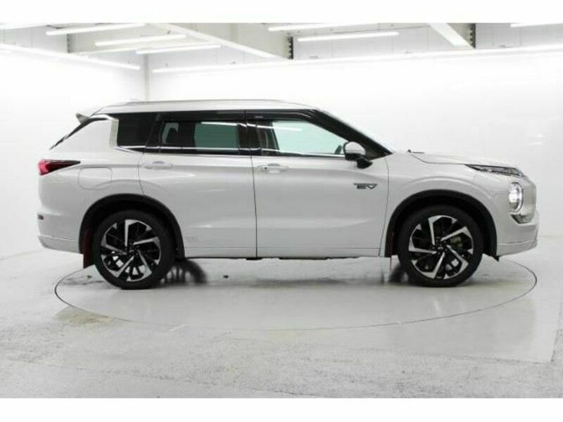 OUTLANDER PHEV