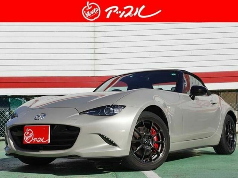 MAZDA ROADSTER