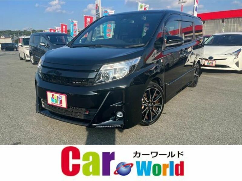 TOYOTA NOAH