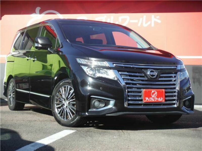 NISSAN ELGRAND