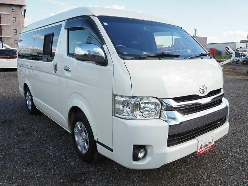 HIACE