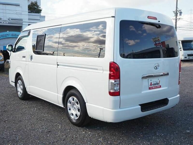 HIACE