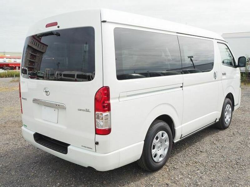 HIACE