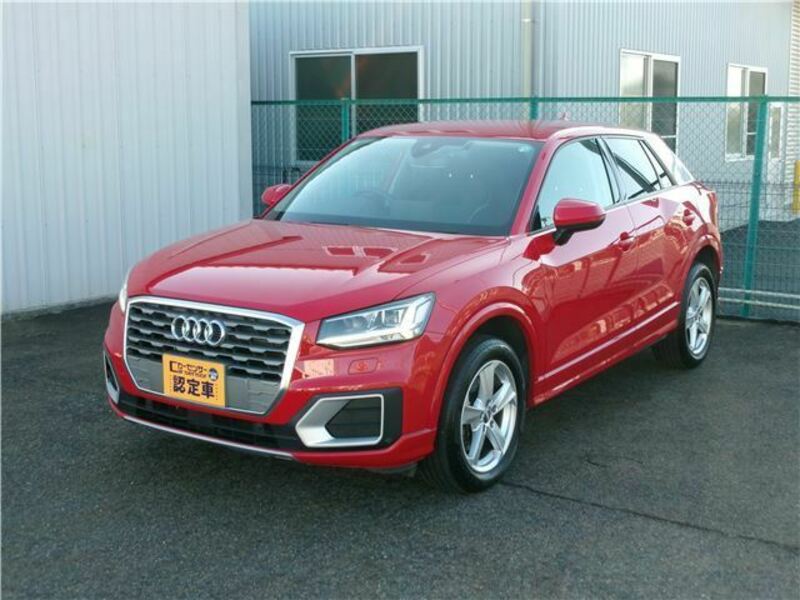 AUDI Q2