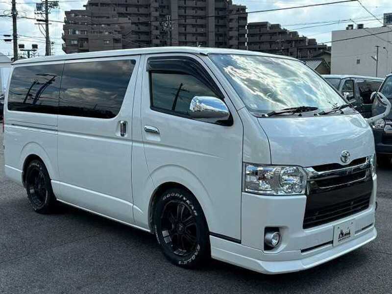 HIACE VAN