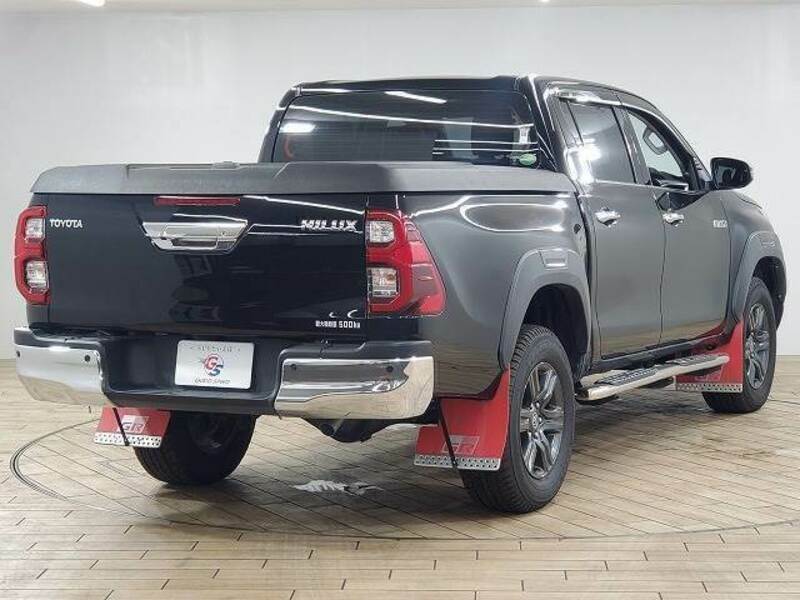 HILUX