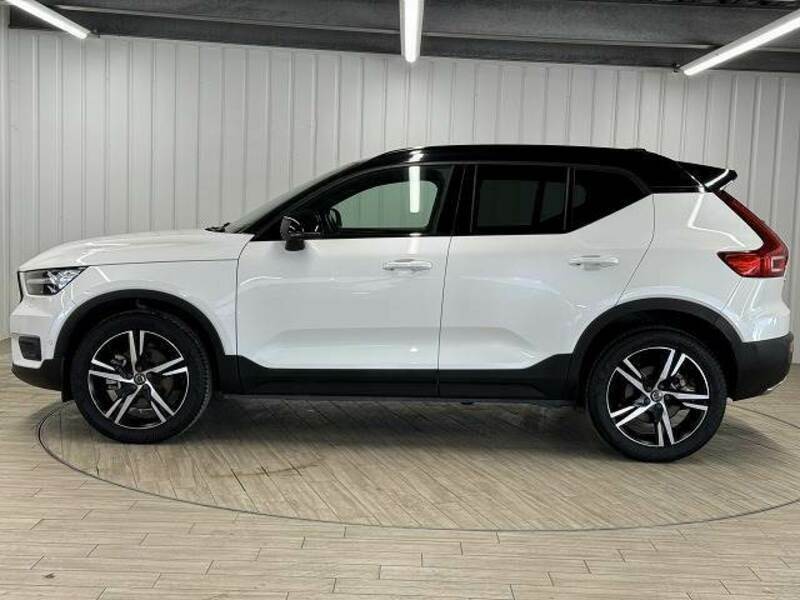 XC40