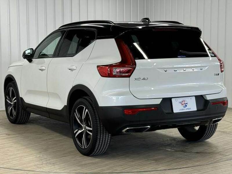 XC40