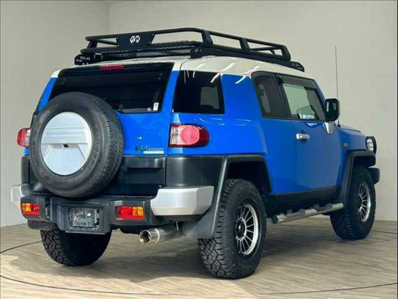 FJ CRUISER