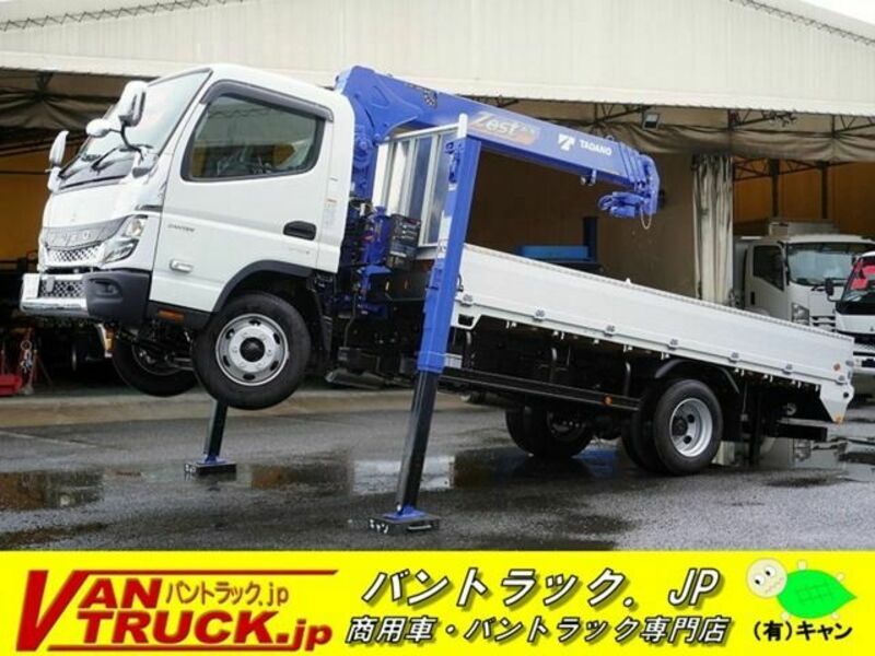 MITSUBISHI CANTER