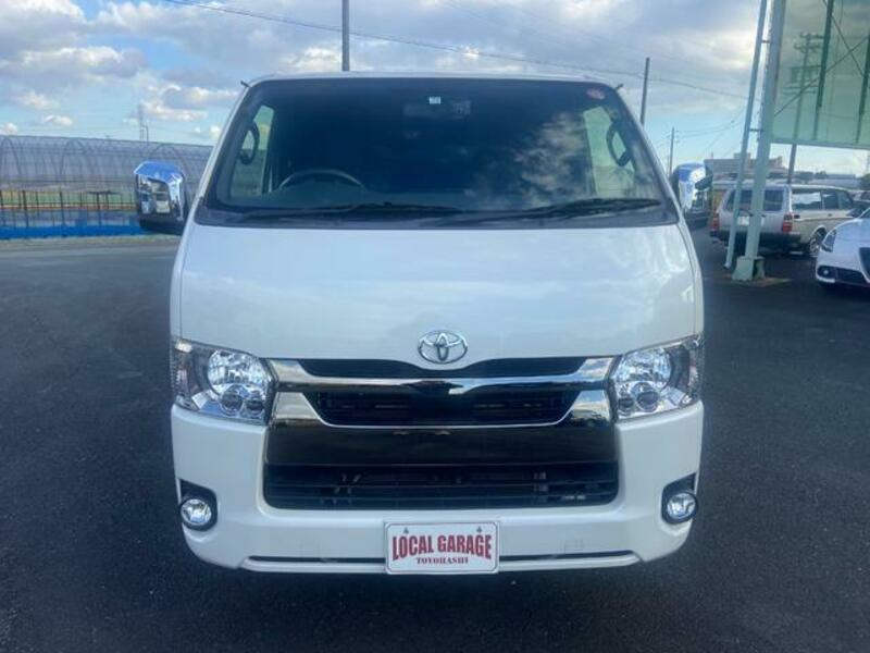 HIACE VAN