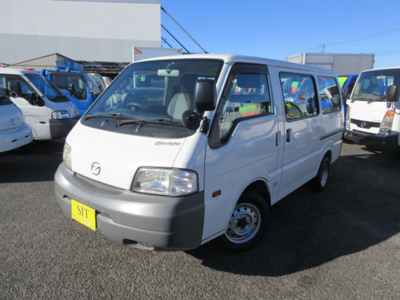 MAZDA BONGO VAN