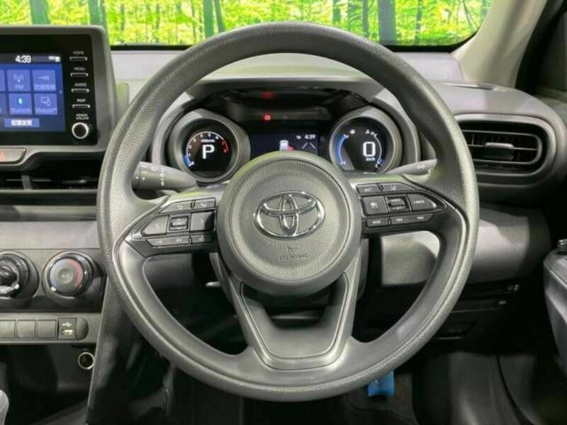 YARIS CROSS