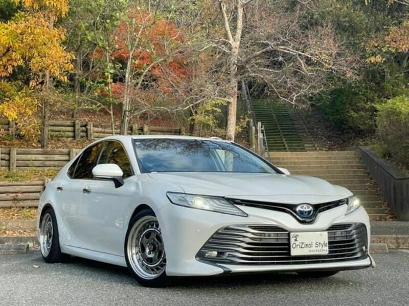 TOYOTA CAMRY