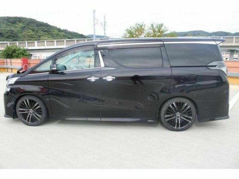 VELLFIRE