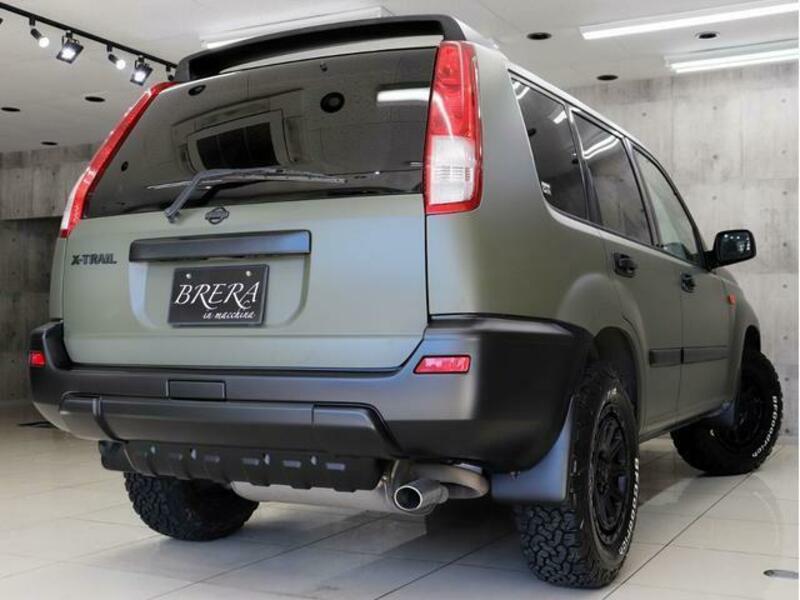 X-TRAIL