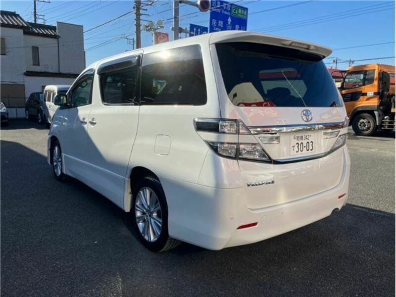 VELLFIRE