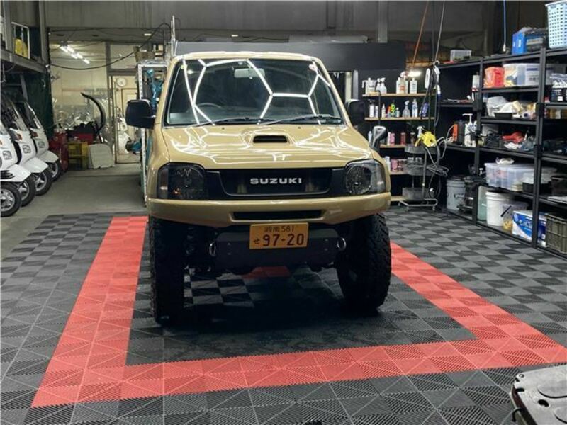 SUZUKI JIMNY