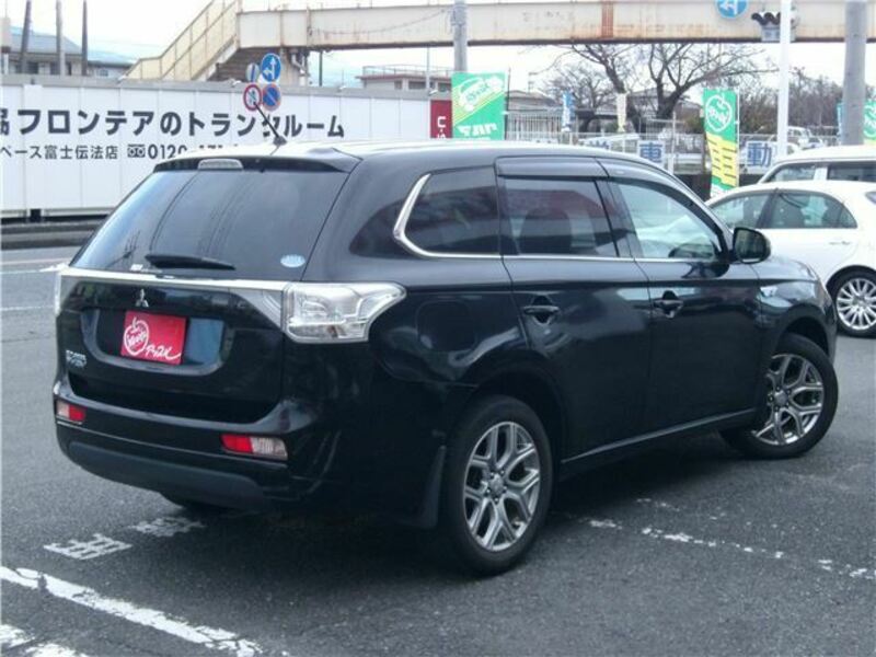 OUTLANDER PHEV