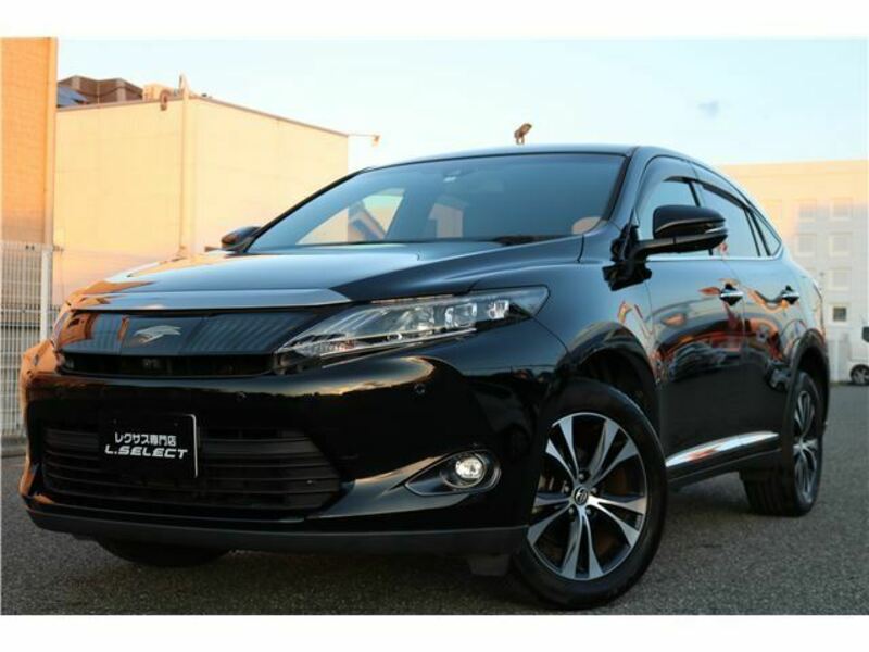 TOYOTA HARRIER