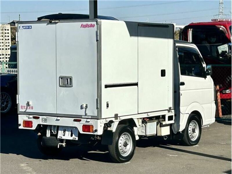 CARRY TRUCK