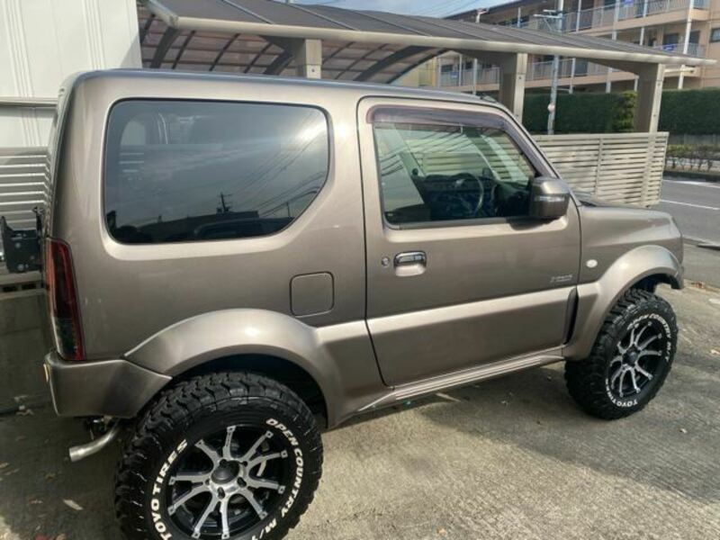 JIMNY SIERRA