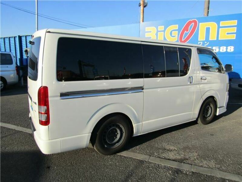 HIACE