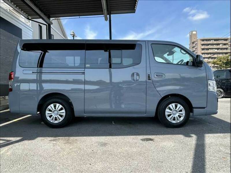 CARAVAN VAN