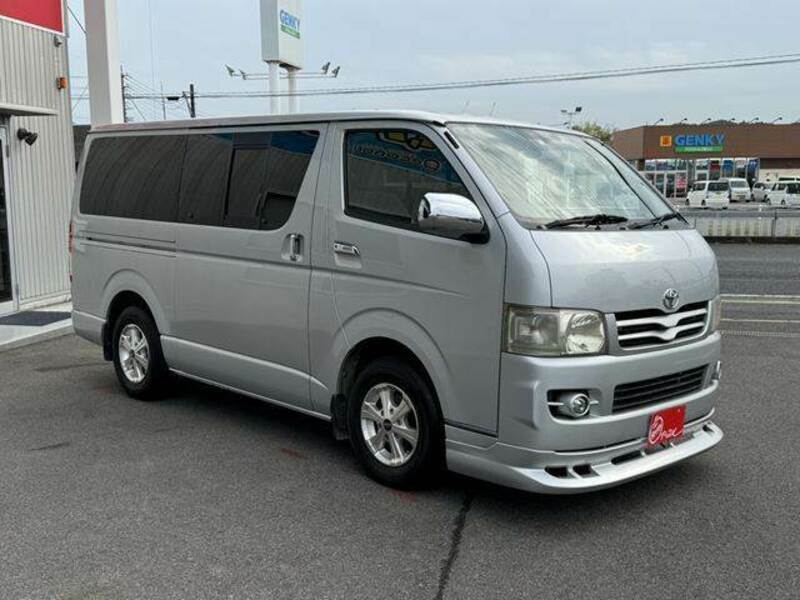 HIACE VAN