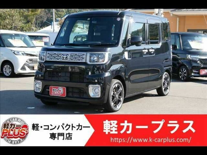 TOYOTA PIXIS MEGA