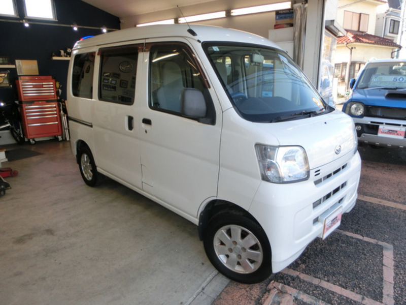 DAIHATSU HIJET VAN